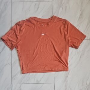 Nike Women's Rust Crop Top